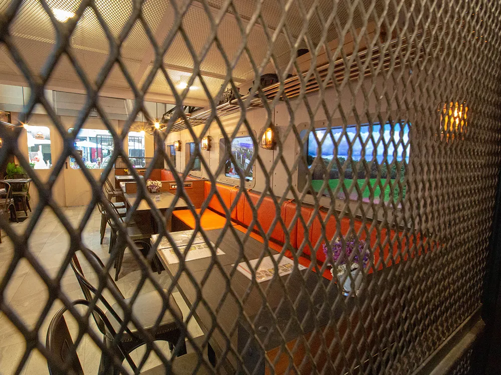 Silom-09