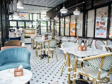Cafe-01