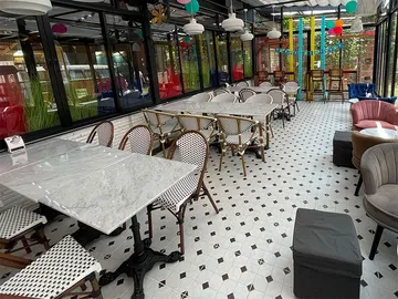 โซนคาเฟ่-Cafe