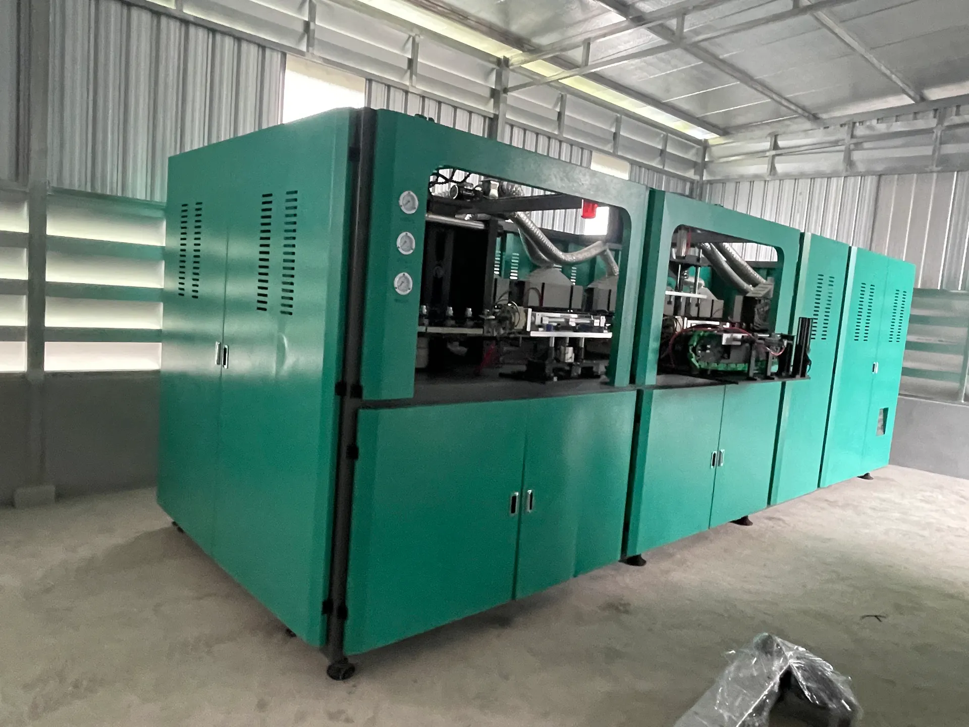 B635FC34-96DB-47BB-981F-E55FE3474F12