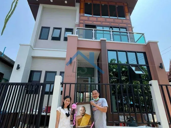 บ้านคุณอุ้ม