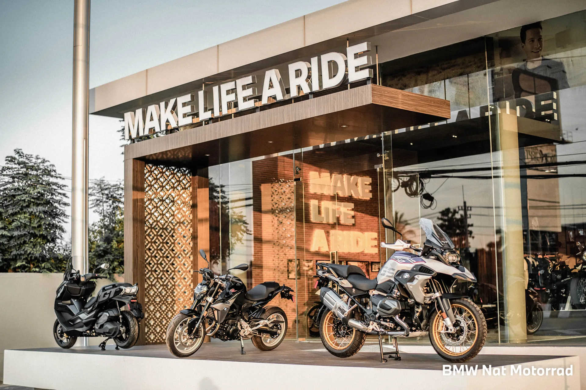 BMWNatMotorrad(1)