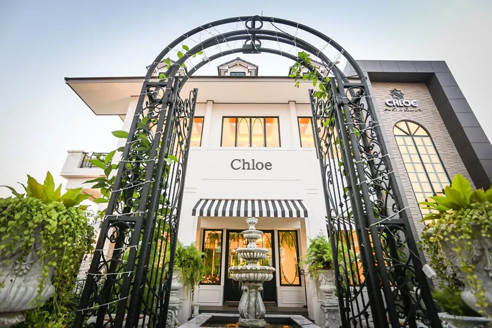 Chloe(1)