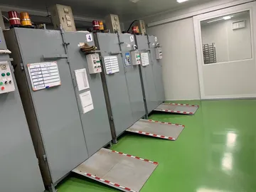 30650