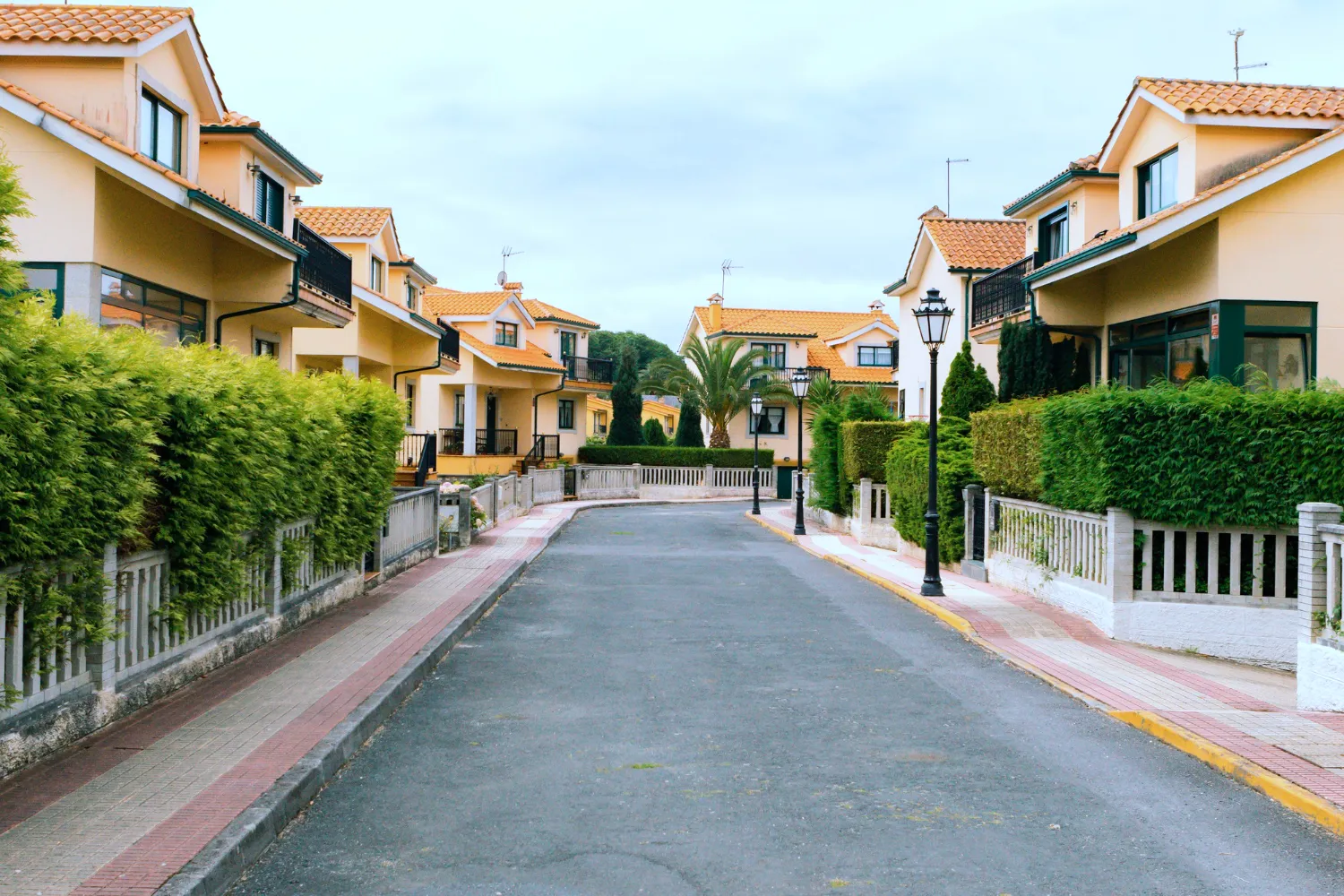 residential-area-small-town-white