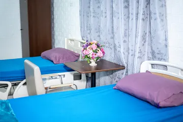 สถานที่และห้องพักสำหรับผู้สูงอายุ-