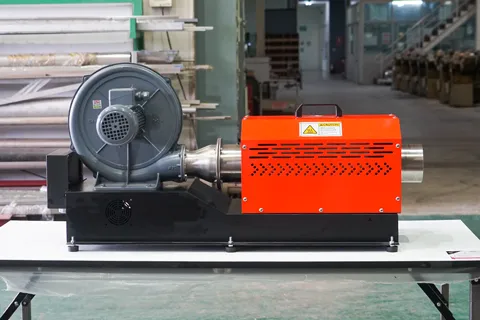 ตัวอย่างเครื่องเป่าลมร้อนชุดคอยล์ฮีตเตอร์(HotAirCoilBlower)