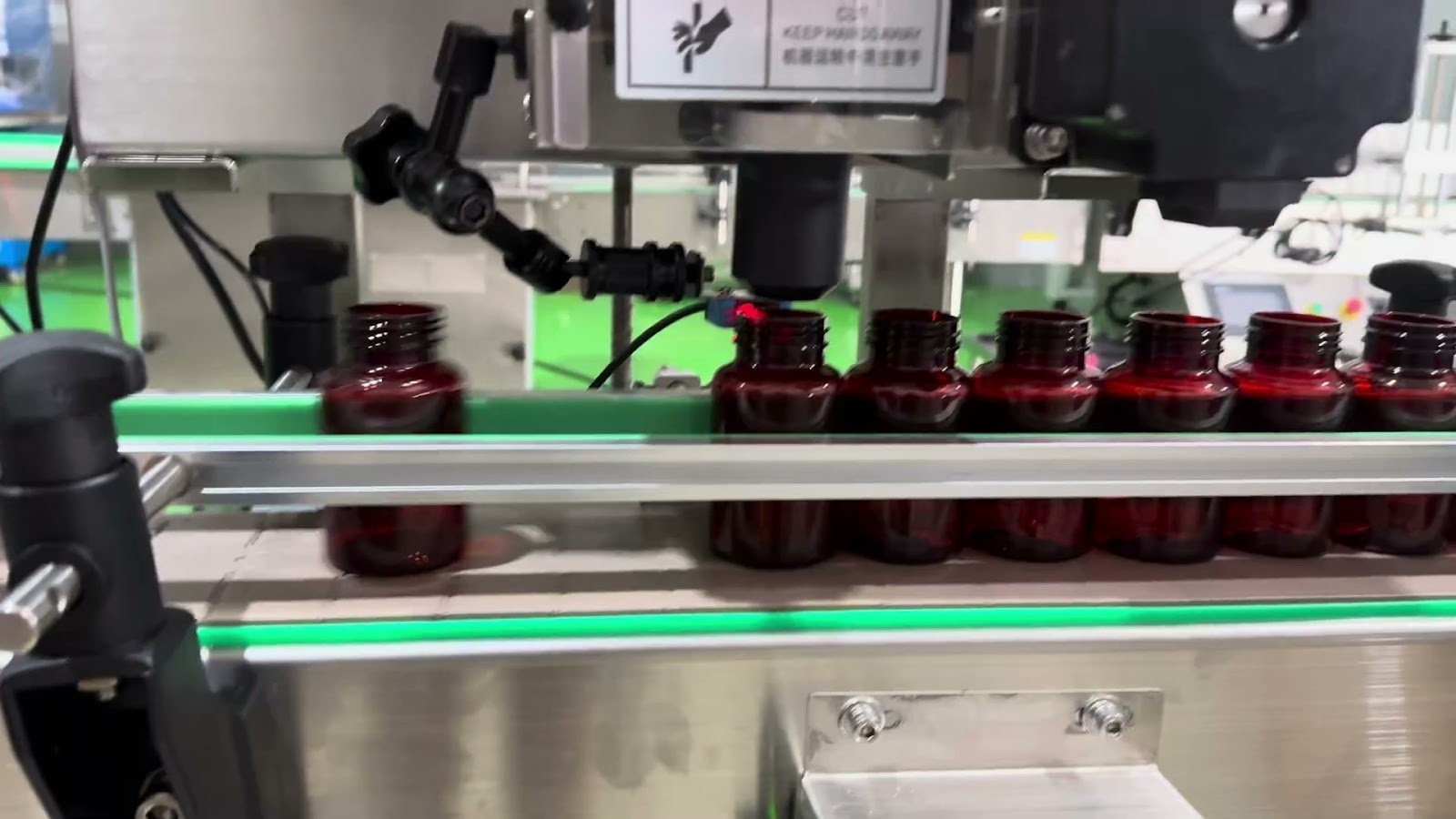 softgel-capsule-bottling-line-home