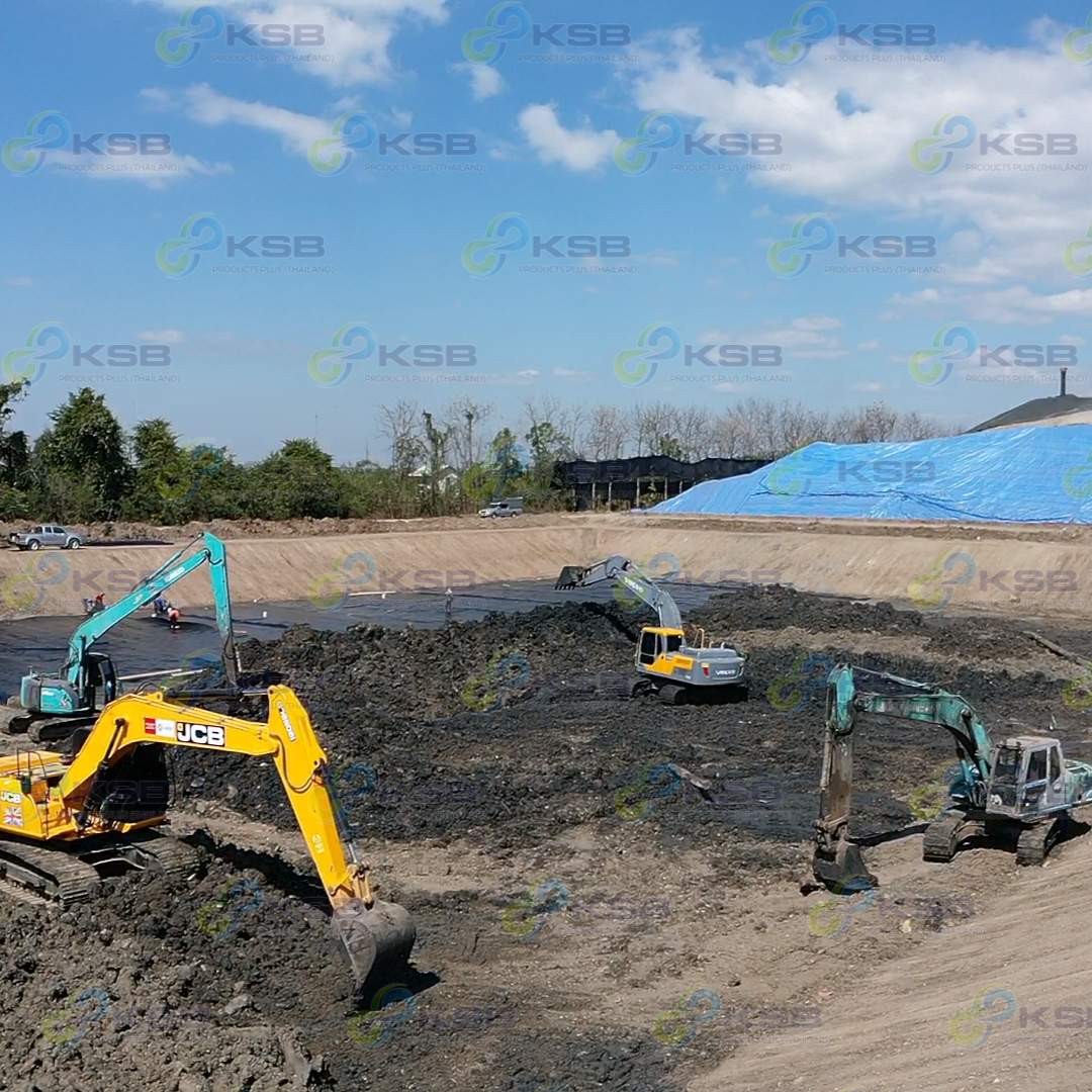 งานปูบ่อHDPE2mmบ่อขยะอุทัย