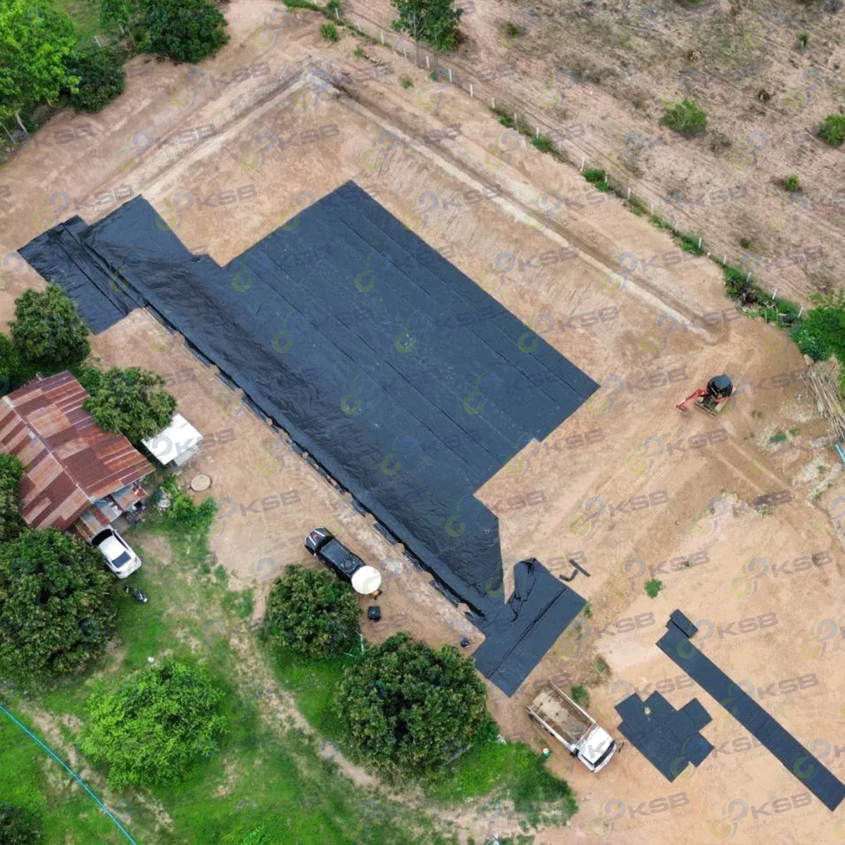 Installation-HDPE-GEOMEMBRANE 4