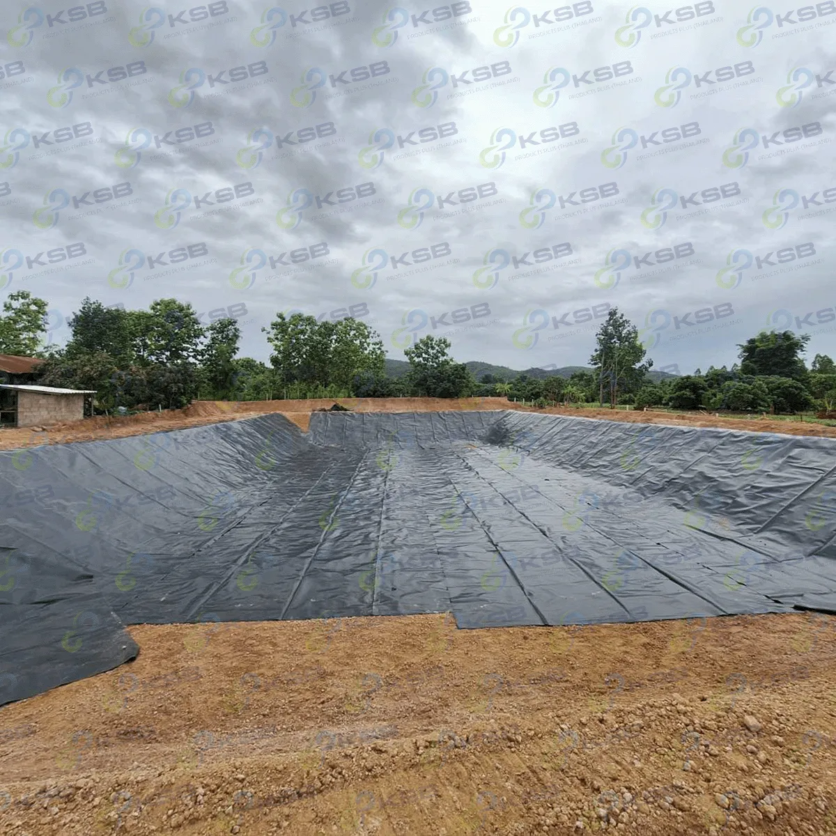 Installation-HDPE-GEOMEMBRANE 8