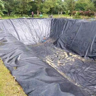 งานปูบ่อHDPE1