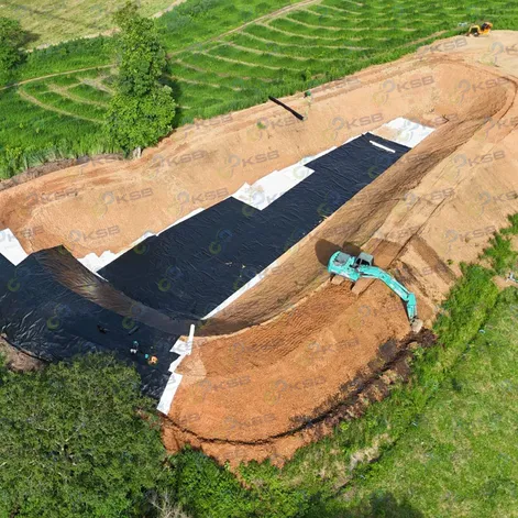 Installation-HDPE-1.0mm-GEOTEXTILE-GT200-4800sqm 5
