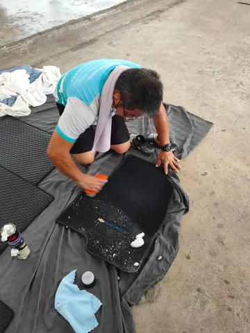 Car-seat-cleaning5