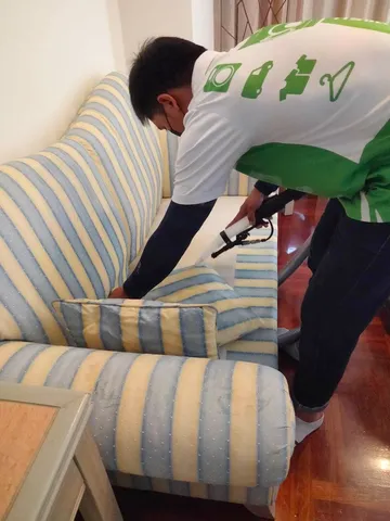 Sofa-Cleaning5