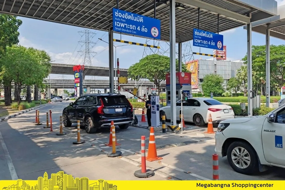 ระบบที่จอดรถในห้างMegabangnaShoppingcenter2