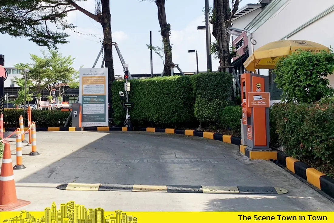 เดอะซีนthescenetownintown-04