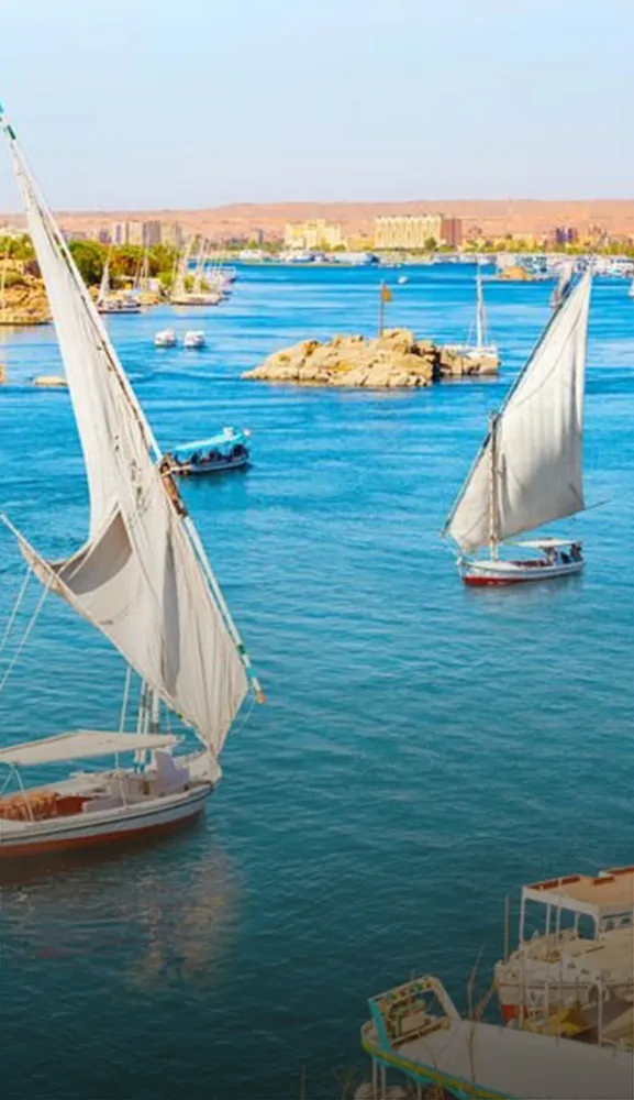 12-WONDER-EGYPT-THE-NILE2