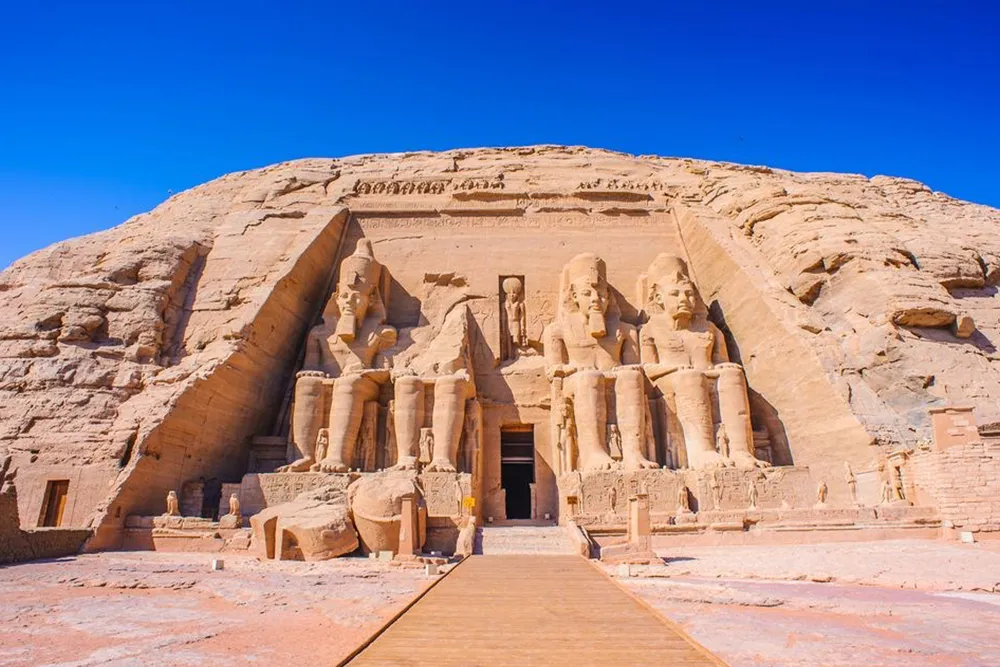3-ABU-SIMBEL-TEMPLES