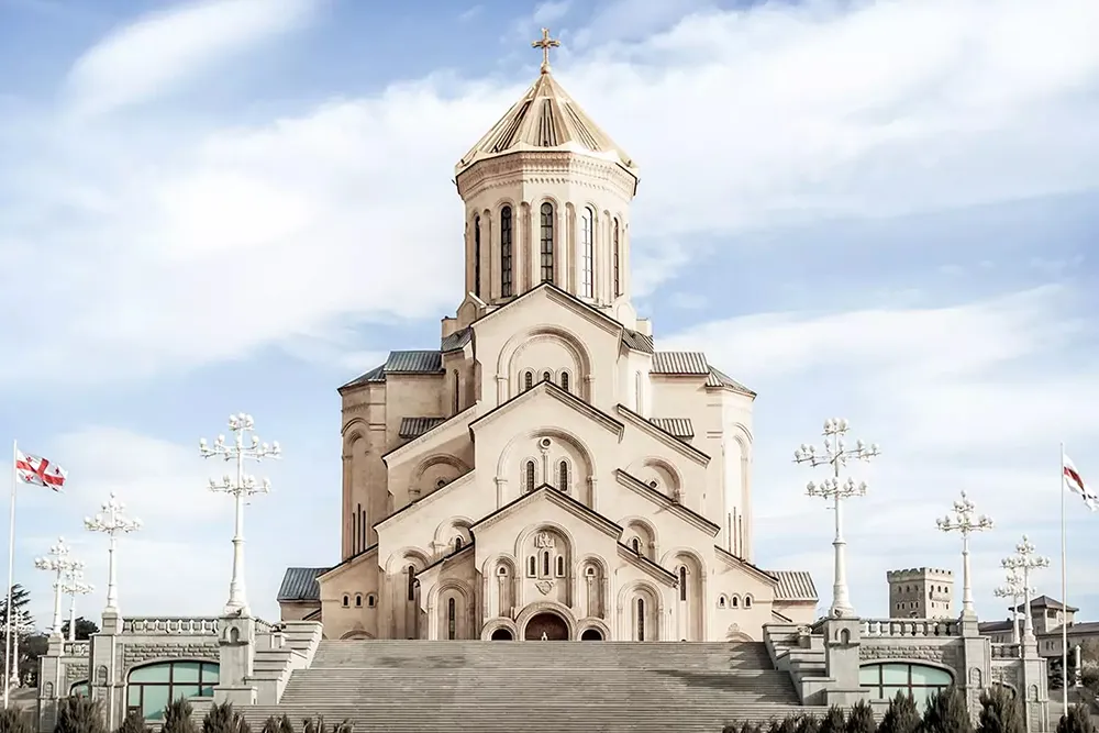 6-HOLY-TRINITY-CHURCH