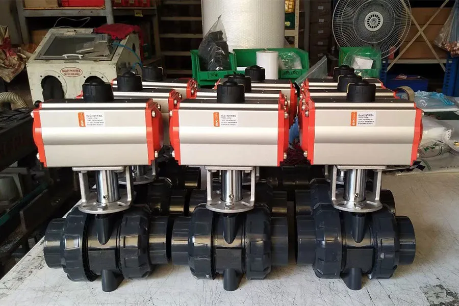 Ball-Valve-UPVC-(1)