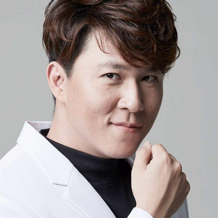 majesticeyeclinic-doctor1