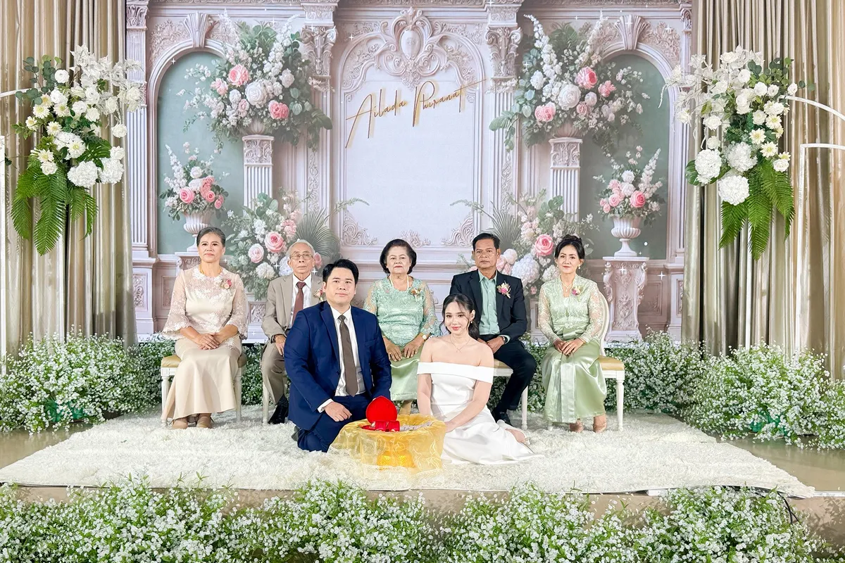thai-wedding-morning-engagement-ceremony