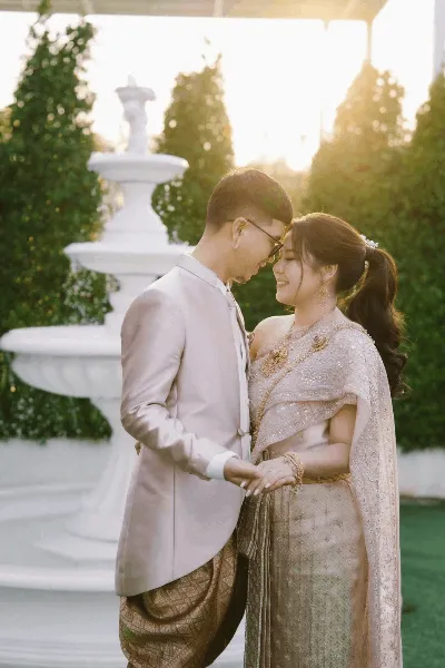 งานแต่งสไตล์ไทยประยุกต์ในสถานที่จัดงานแต่ง