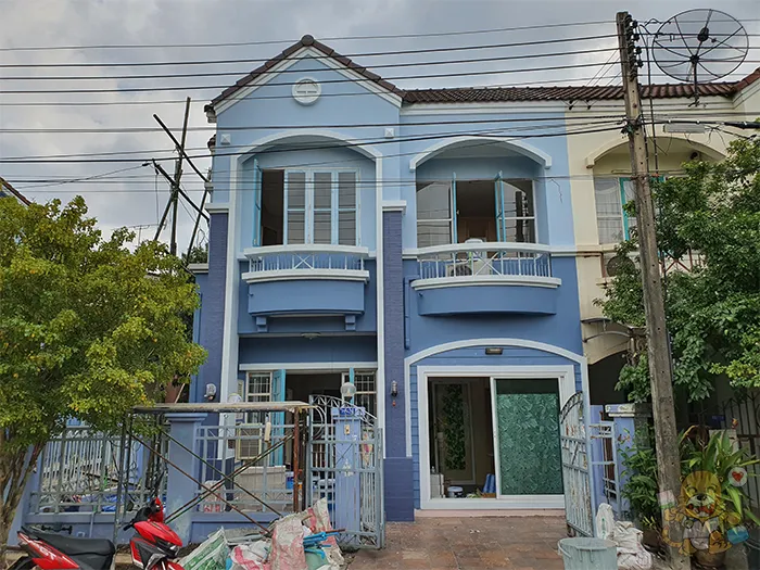 ทาสีกัน10