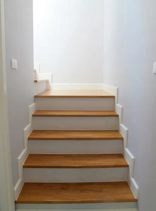 thaistair10