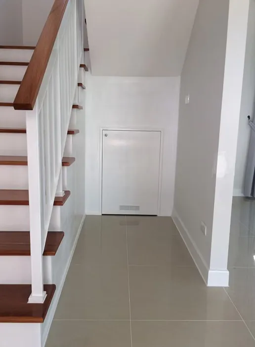 thaistair13