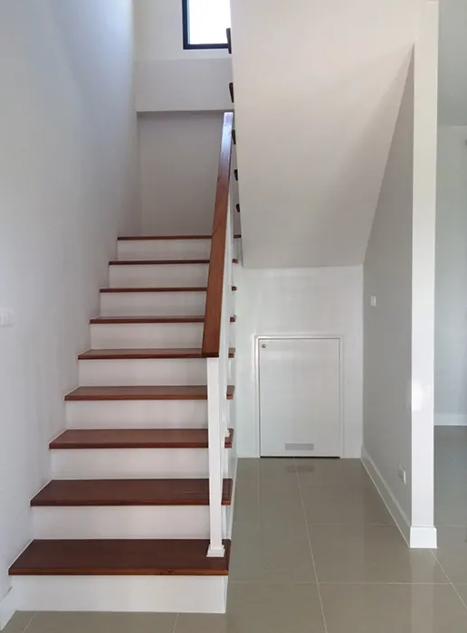 thaistair16