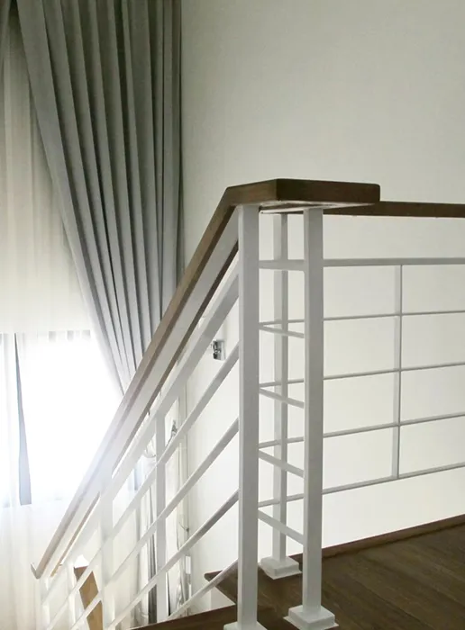 thaistair1