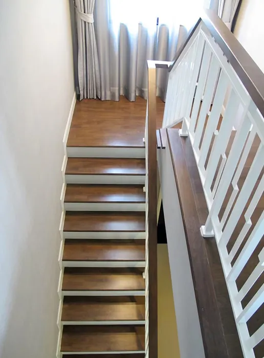 thaistair1