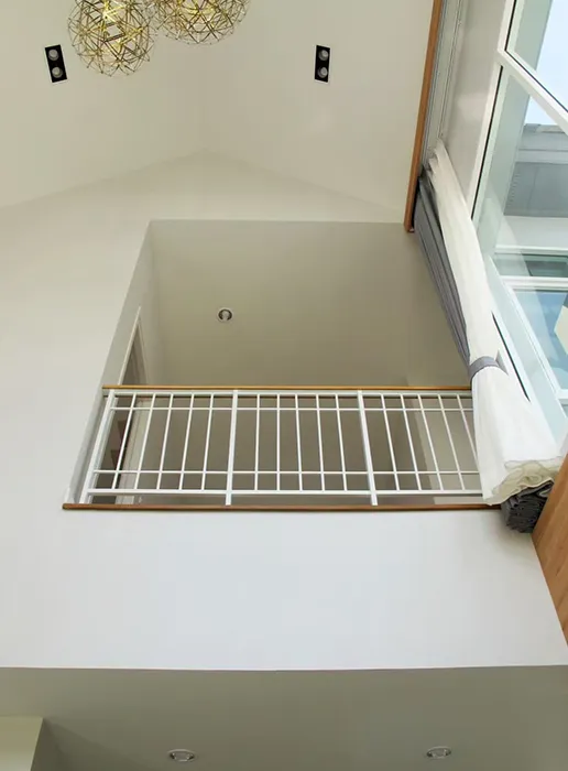 thaistair20