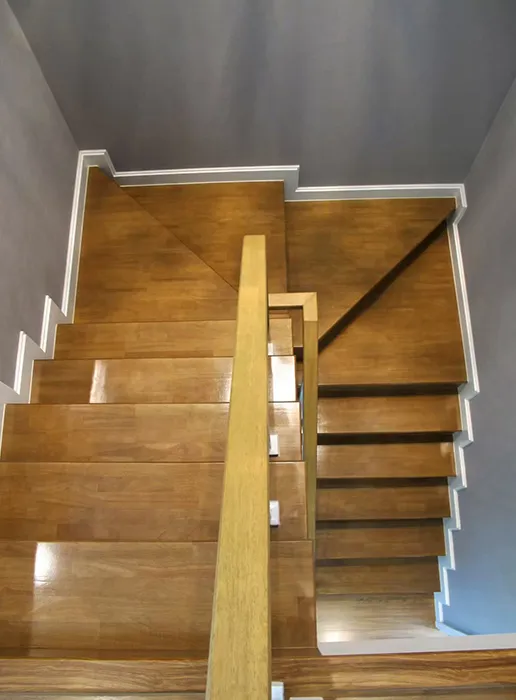 thaistair2