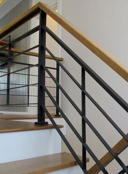 thaistair2