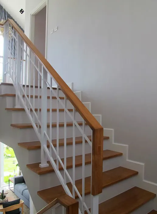 thaistair31
