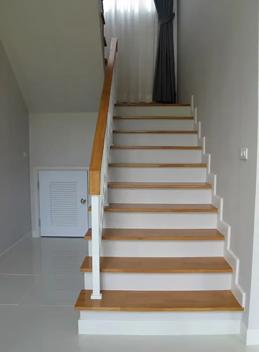 thaistair32