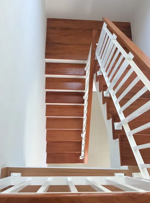 thaistair3