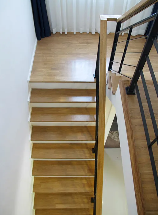 thaistair5