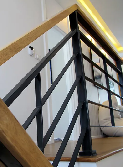 thaistair6