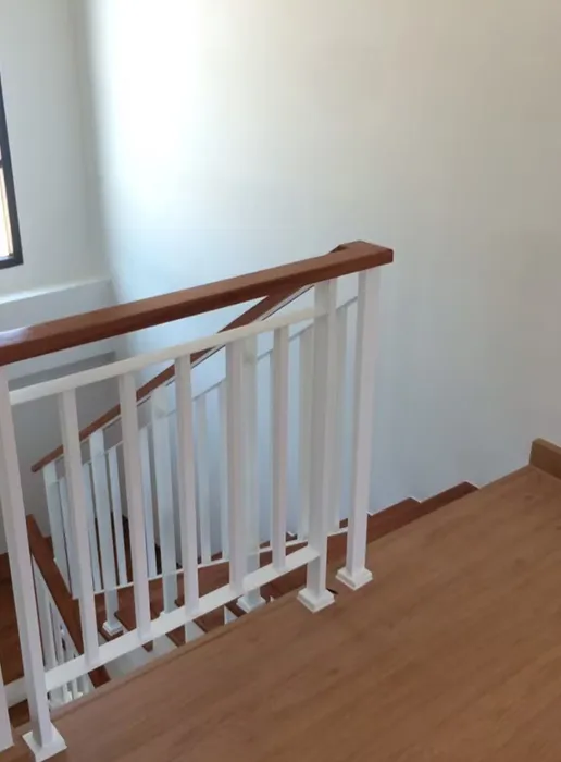 thaistair6