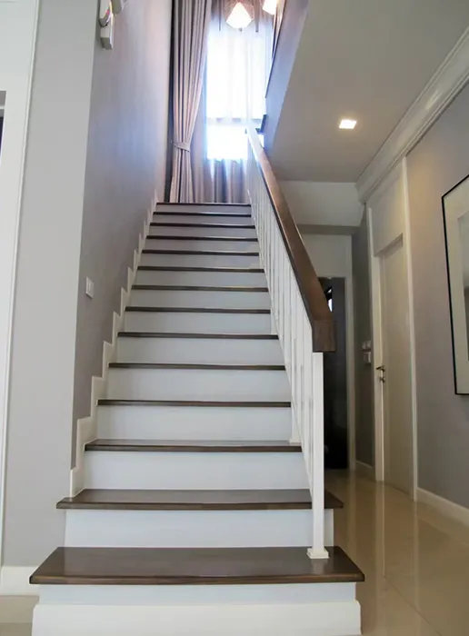 thaistair8