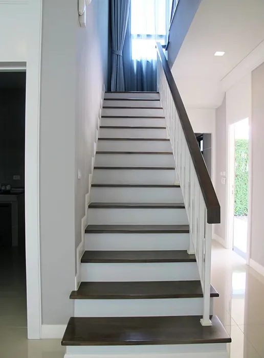 thaistair9