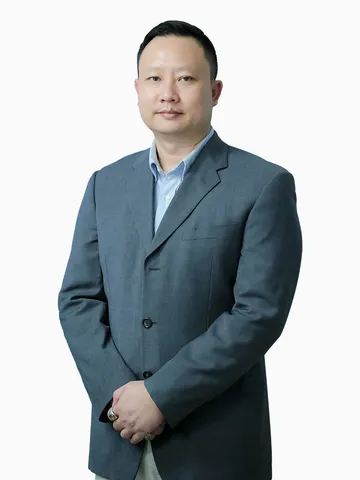Mr