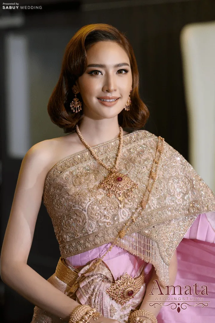 งดงามดั่งนางในวรรณคดี