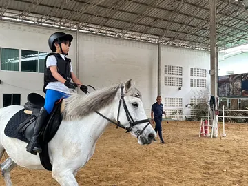 The-Hay-Arena(3)