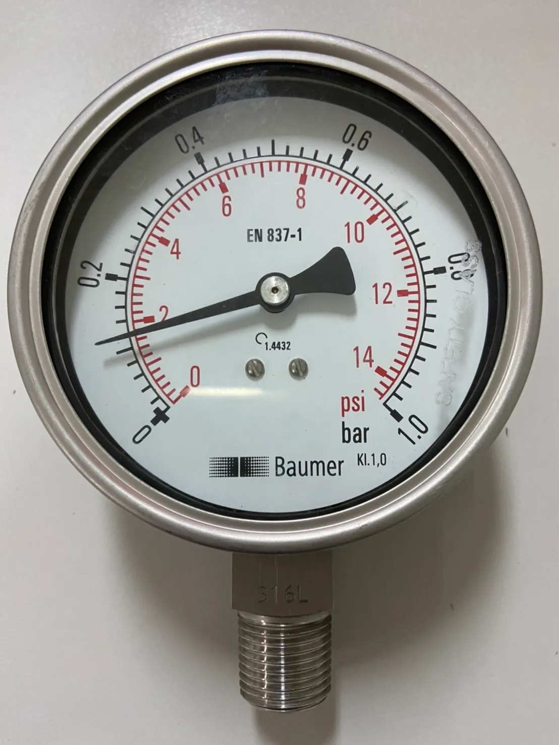 Bef004