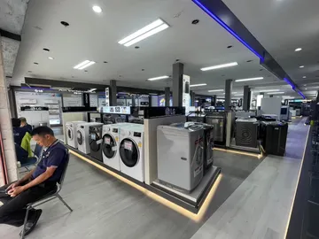DealerSahathanee3